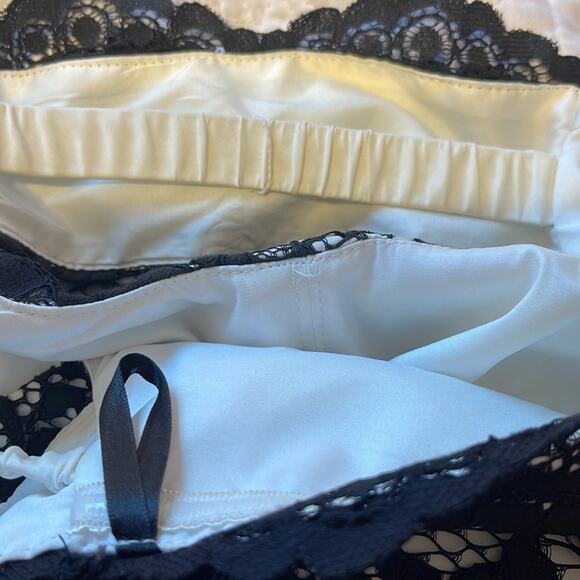 Aidan Mattox Black Lace Off Shoulder Sheath Special Occasion Dress Size 4 - Picture 10 of 10